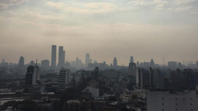 Buenos Aires: no son nubes, es humo de los incendios del Delta Paraná | Sociedad