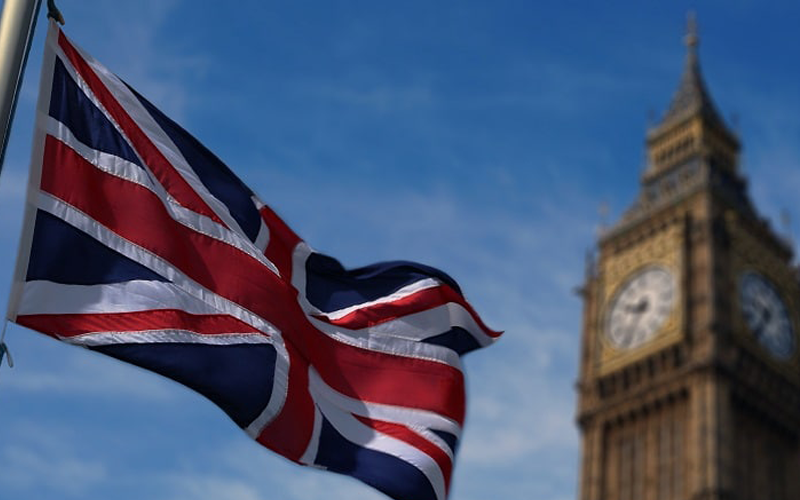 Reino Unido aplica nuevas restricciones por rebrote de Coronavirus | Sociedad