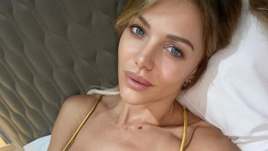 El sensual corset baby doll de Evangelina Anderson que hizo suspirar a todos | Espectáculos