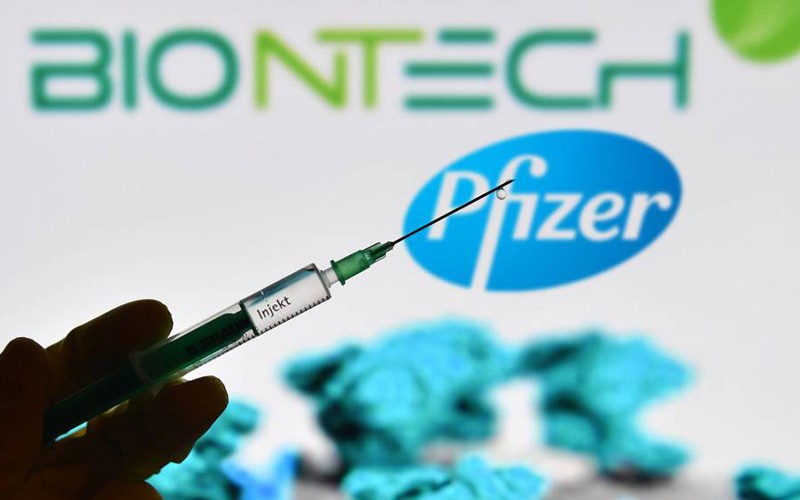 El Reino Unido aprobó la vacuna de Pfizer | En el mundo