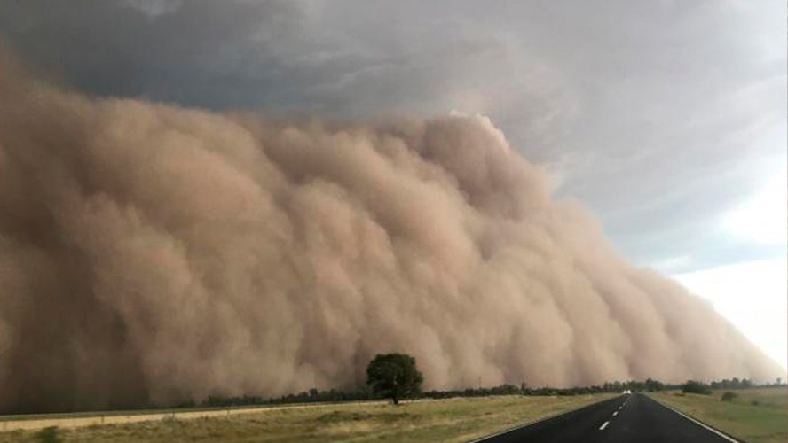 Impactantes imágenes del tornado en La Pampa | Sociedad