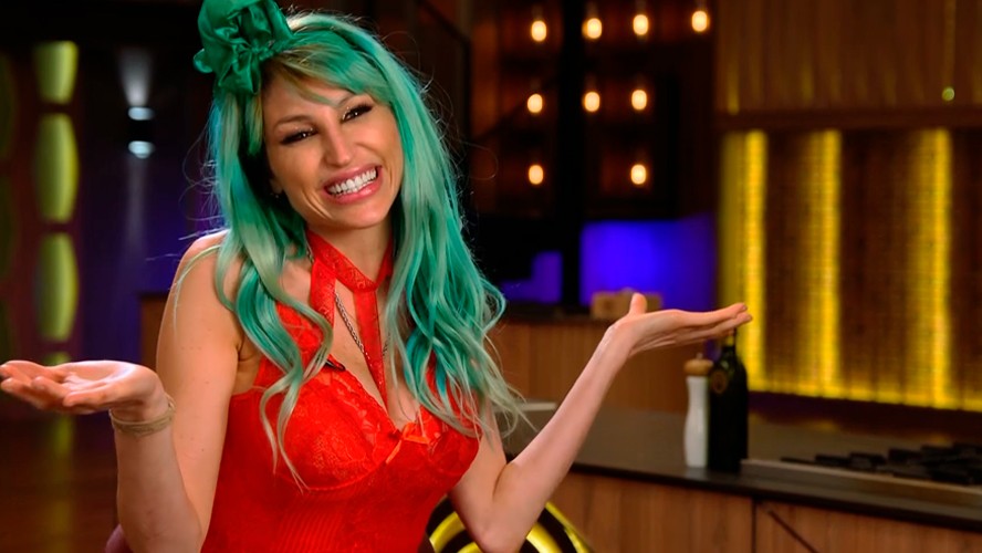 ¡Vicky se desvistió y le tiró un palo a Belu! | Exclusivos