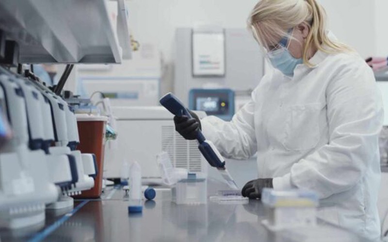 El Laboratorio Pfizer comunica que su vacuna podría ser útil para combatir la nueva cepa de Covid | Sociedad