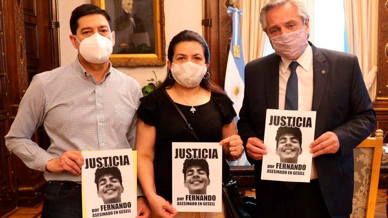 Alberto Fernández recibió a los papás de Fernando Báez Sosa | Sociedad