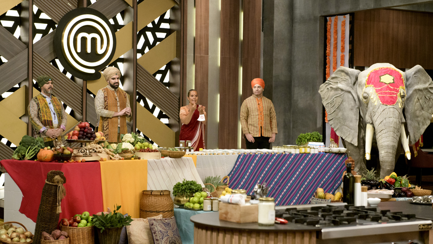 La escenografía de MaterChef se vistió con la cultura de la India | Mejores Momentos