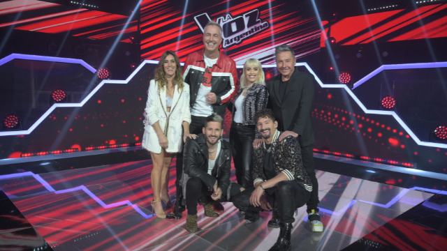 ¡Fin del Misterio! Ricardo Montaner reveló por qué utilizan la misma ropa en La Voz Argentina | Exclusivos Nueva Temporada