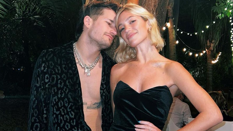 Ricky Montaner eligió peculiares fotos Stefi Roitman San Valentín | Espectáculos