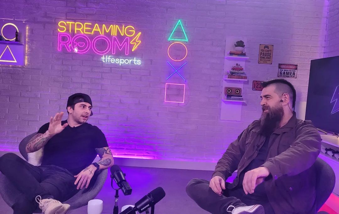 Frankkaster en 1-1: "Si aconsejo que se pongan a streamear les estoy cagando la vida" | esports&gaming