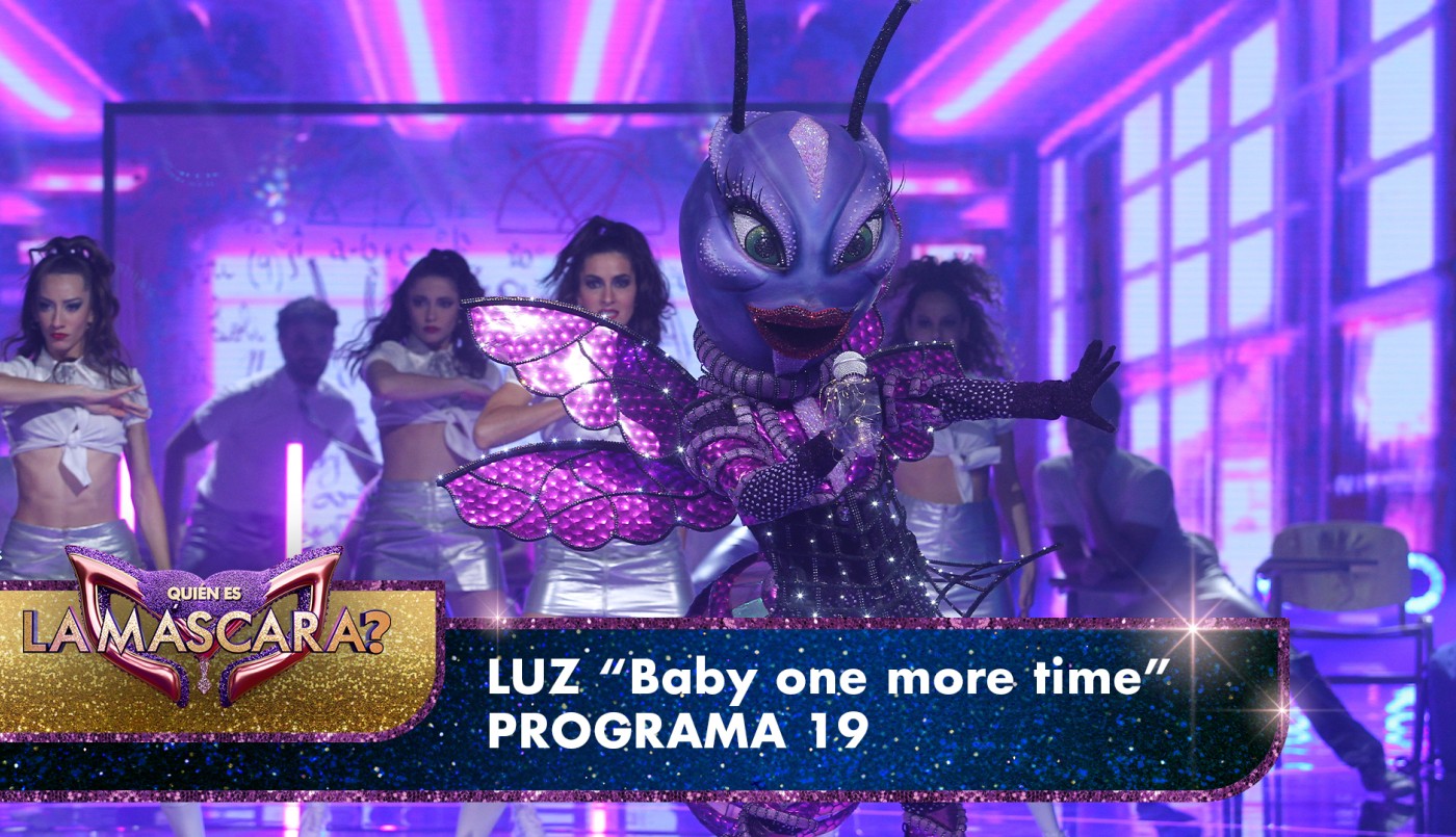 Luz la rompió con “Baby one more time” - Quién es la Máscara? - 2022 | Presentaciones