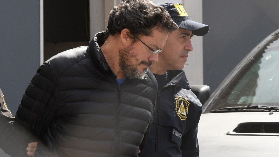 Acusado de asesinar a sus padres pidió prisión domiciliaria en su casa de Nordelta | Sociedad