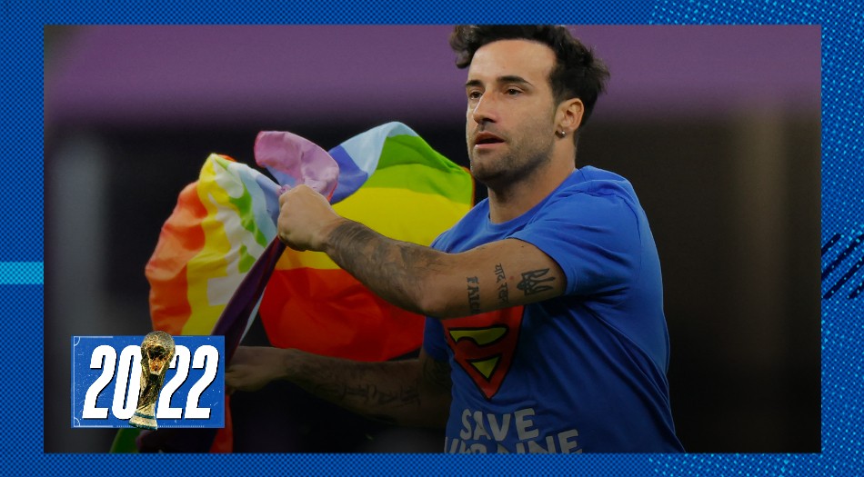 Un hincha ingresó al partido de Portugal - Uruguay con la bandera LGBTQIA+ | Novedades