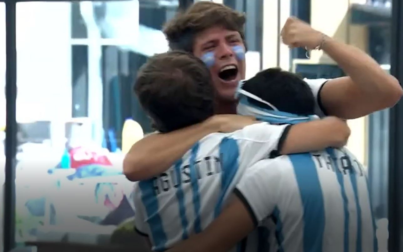 La casa enloqueció con los goles de Mac Allister y Álvarez en el partido contra Polonia | Mejores momentos