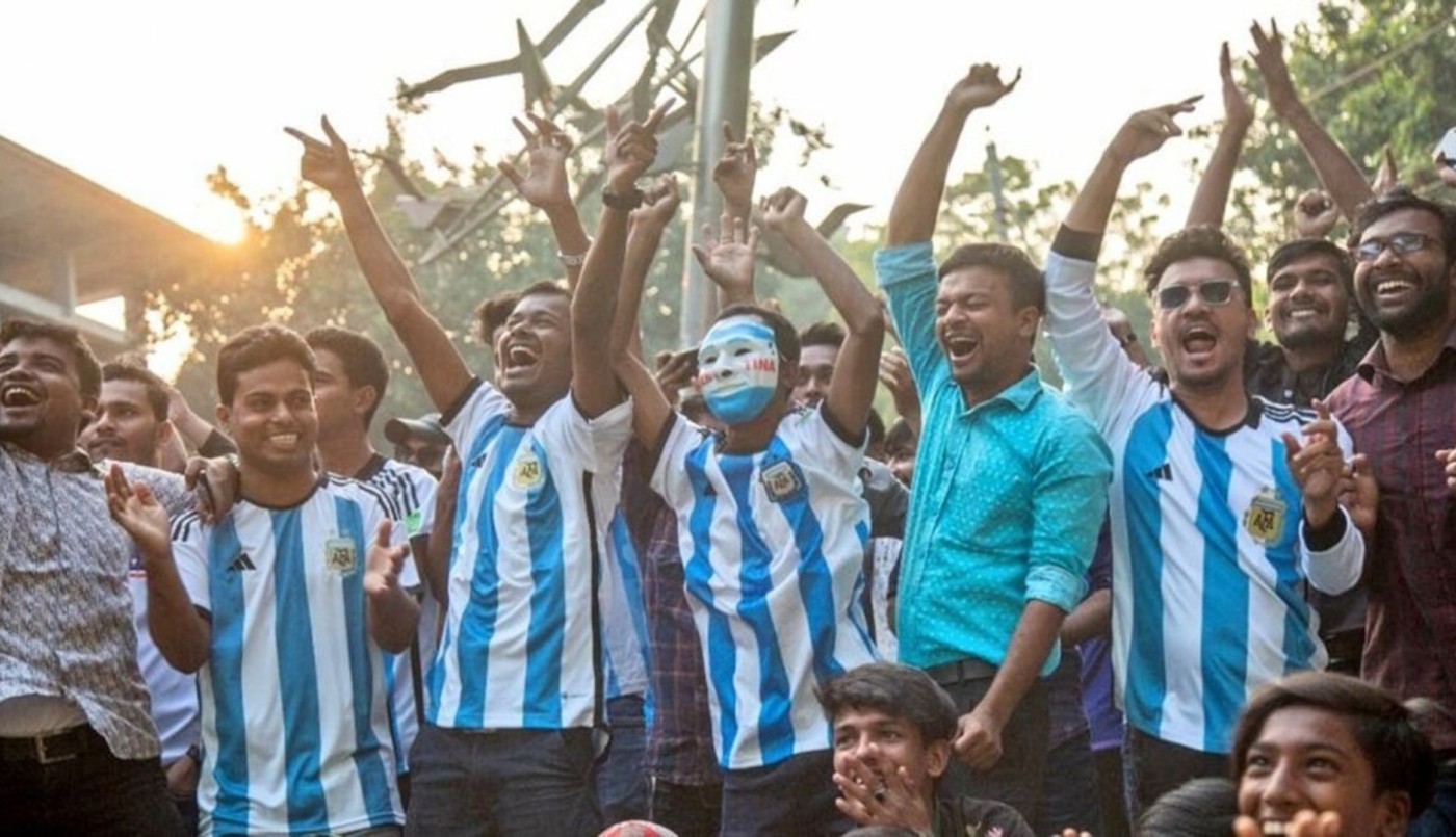 Desde Qatar, un banderazo en todo el mapa: llenos de orgullo - #FlashChat | Novedades