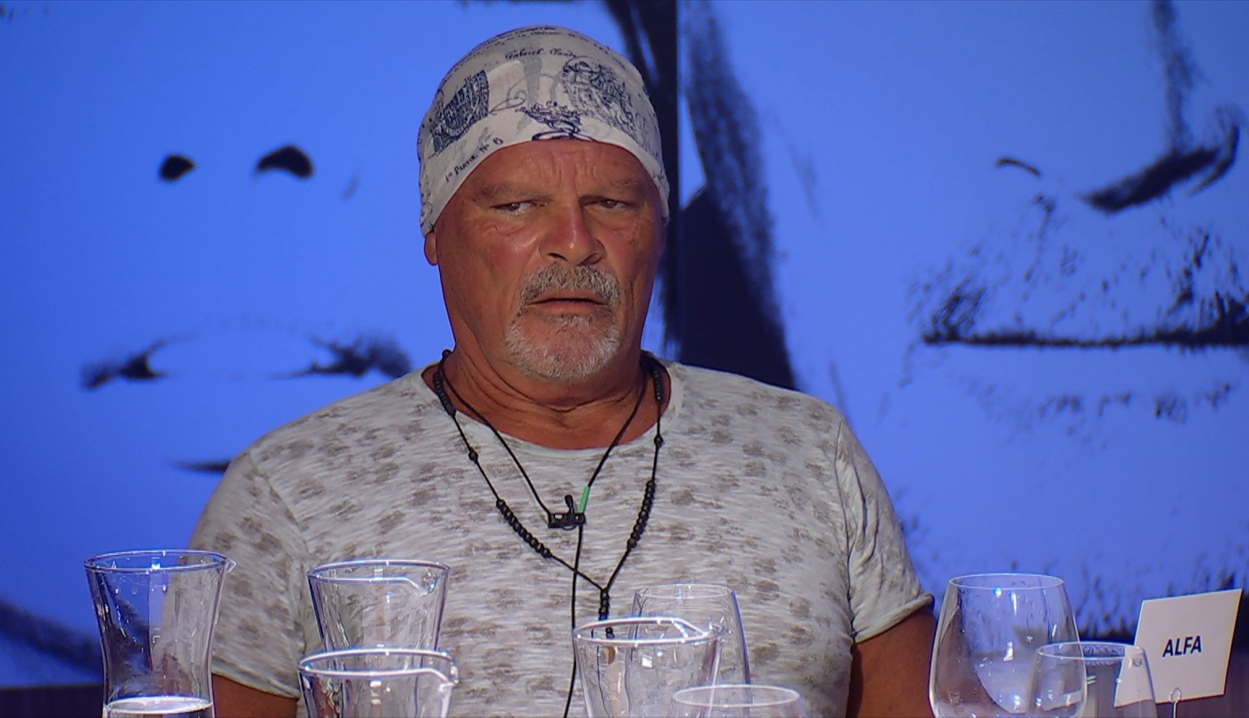 Alfa encendió polémica cena nominados | Mejores momentos