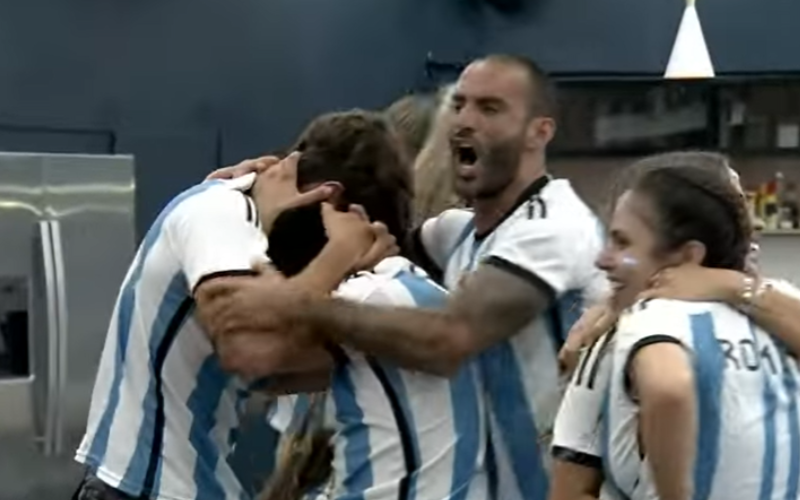 ¡GOL ARGENTINA! Así se vivió el primer tiempo en la Casa de Gran Hermano | Mejores momentos