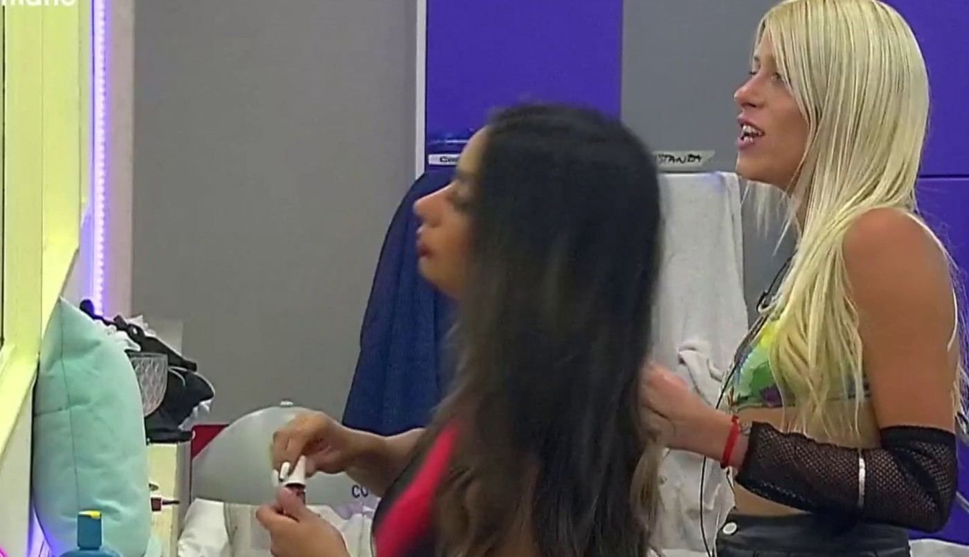 "Te amo": Daniela olvidó "los pelos duros" y dejó atrás sus celos por Camila | Mejores momentos