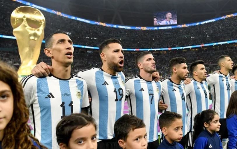 La Scaloneta entonará el Himno Nacional Argentino esta medianoche en televisión | Novedades