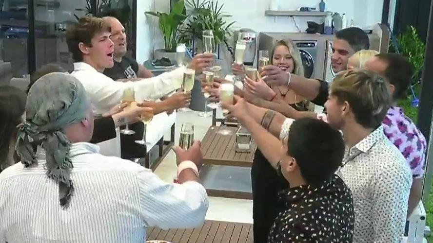 Así fue el brindis navideno de los jugadores de Gran Hermano | Mejores momentos