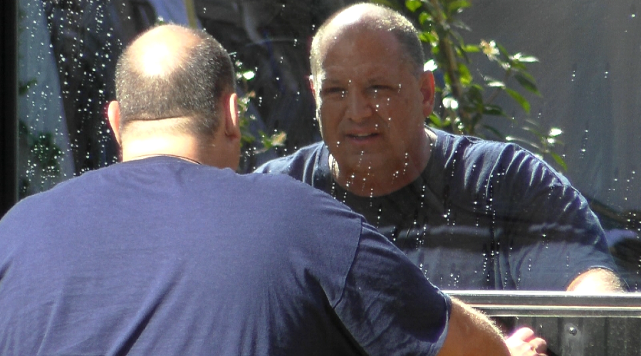 solitario despertar Ariel casa Gran Hermano | Mejores momentos