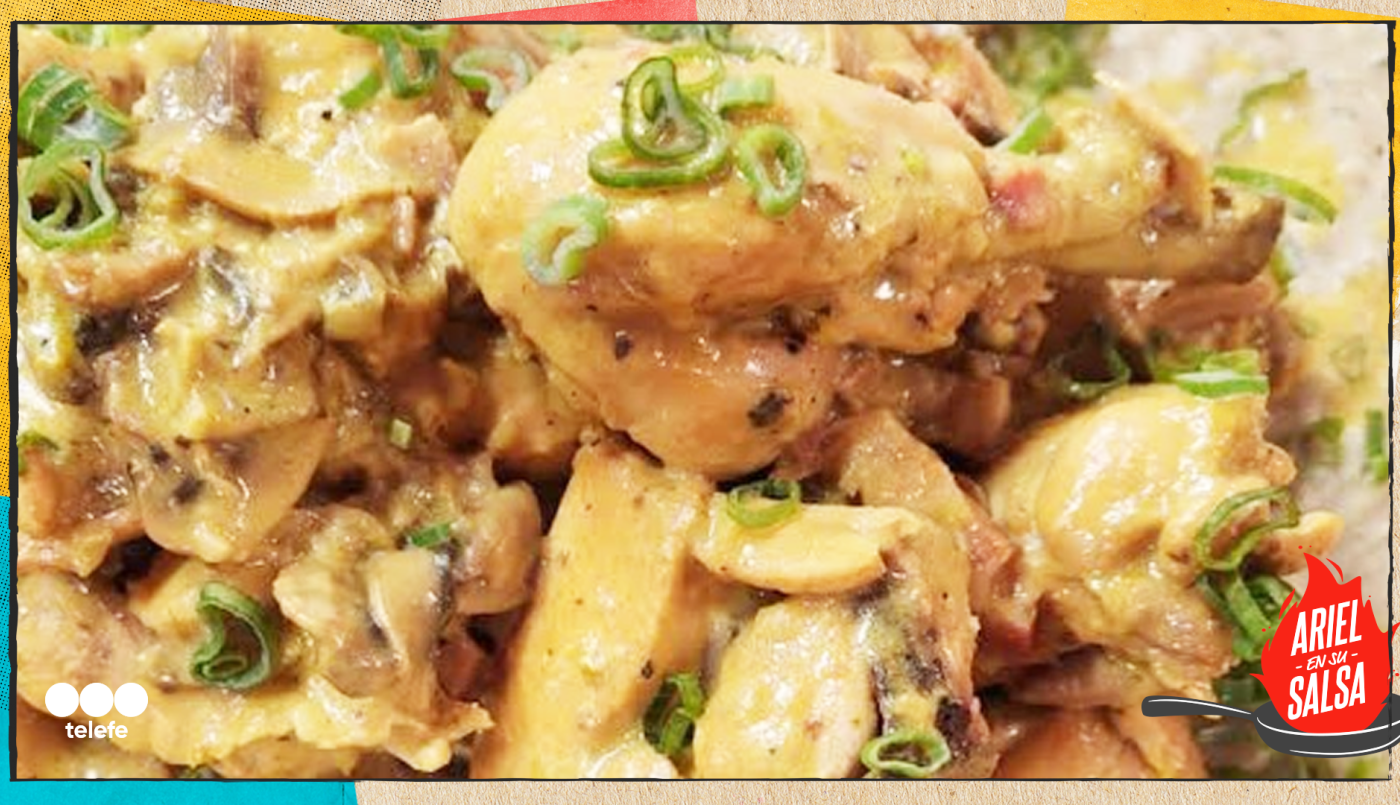 Receta de Pollo al champiñón con panceta y crema de verdeo | Recetas