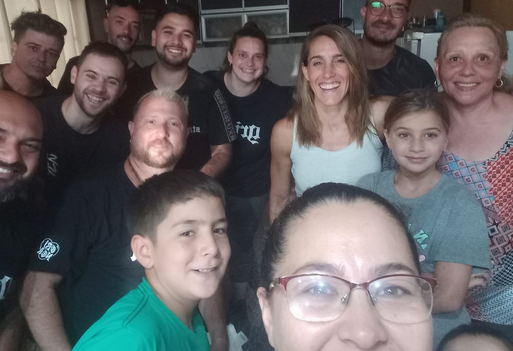 Soledad Pastorutti tuvo un problema en la ruta y fue asistida por una fan: "Un honor haberlos recibido" | Espectáculos