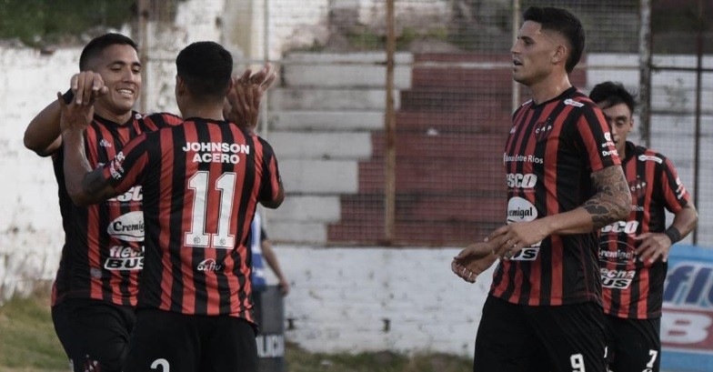 Día histórico para Patronato: debut internacional | Noticias