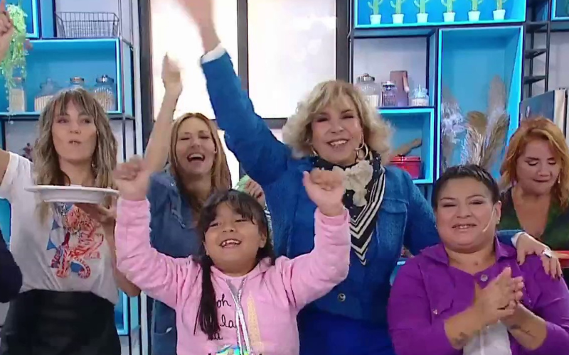 La receta del locro de Elba, la primera ganadora de Masterchef | Mejores Momentos