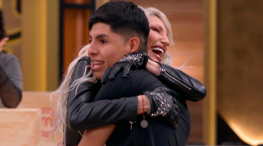 Antonio entró calor Vicky Xipolitakis: "Me pasa de todo cuando la veo" | Momentos Imperdibles