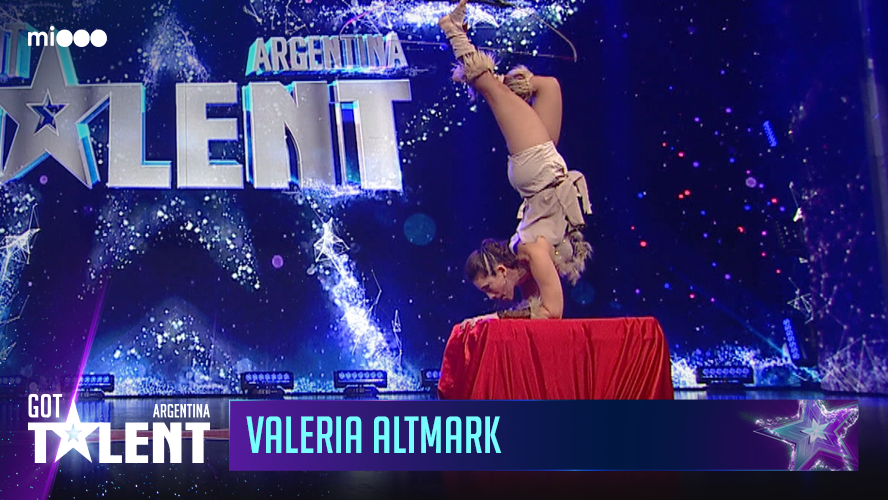 Valeria Altmark - Contorsionista y arqueria con los pies | Audiciones