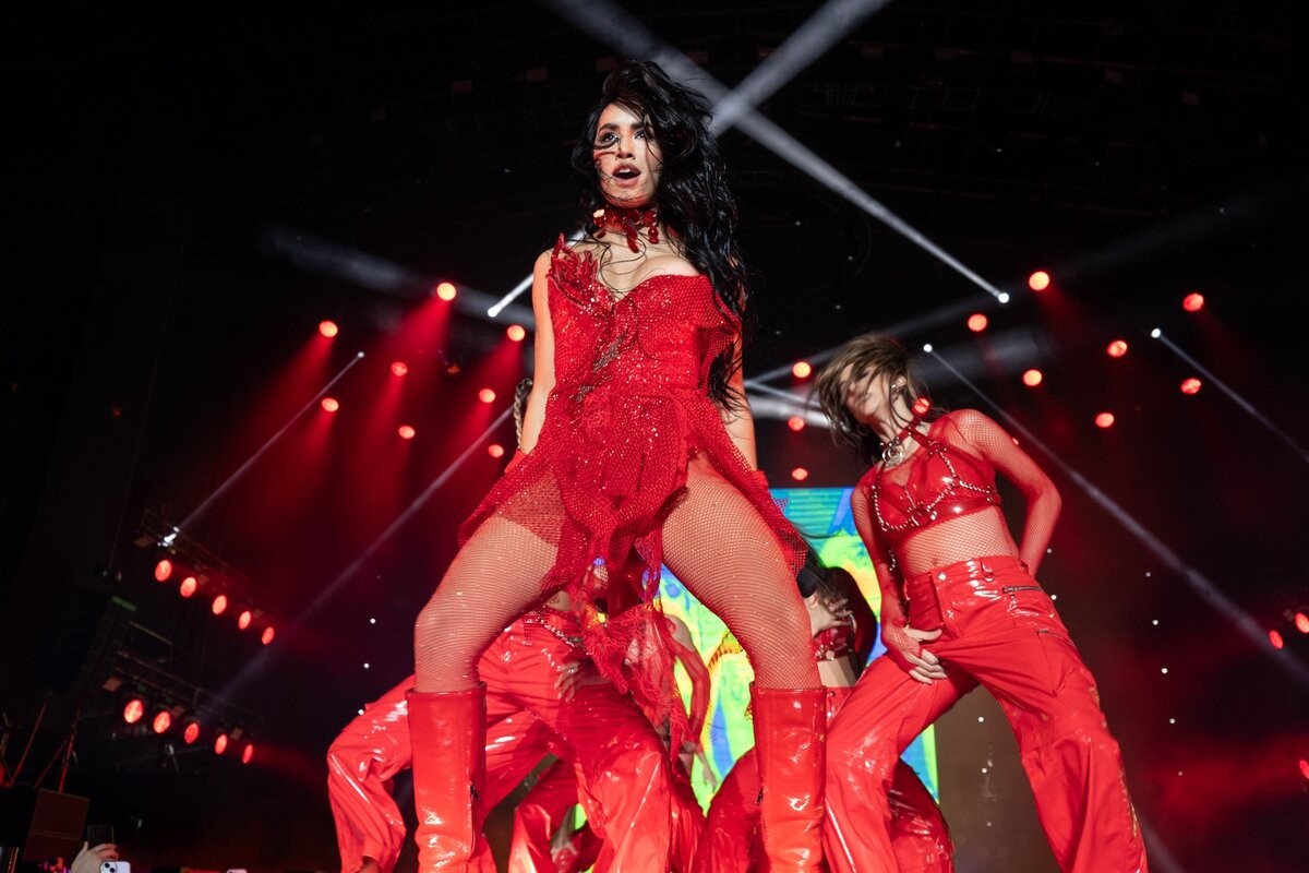 La poderosa frase que le dijo Lali a su mamá antes de subir al escenario del Festival EQUAL | Noticias