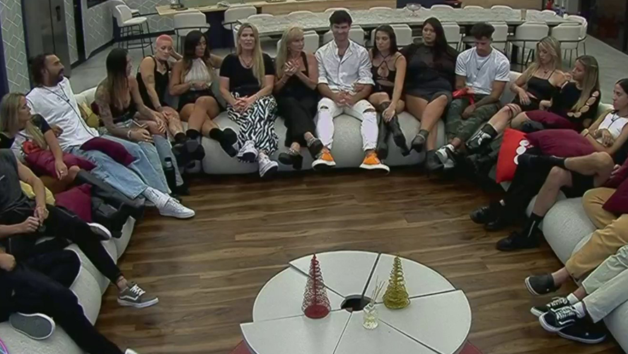 Los jugadores eligieron una pareja y trieja para San Valentín | Mejores momentos