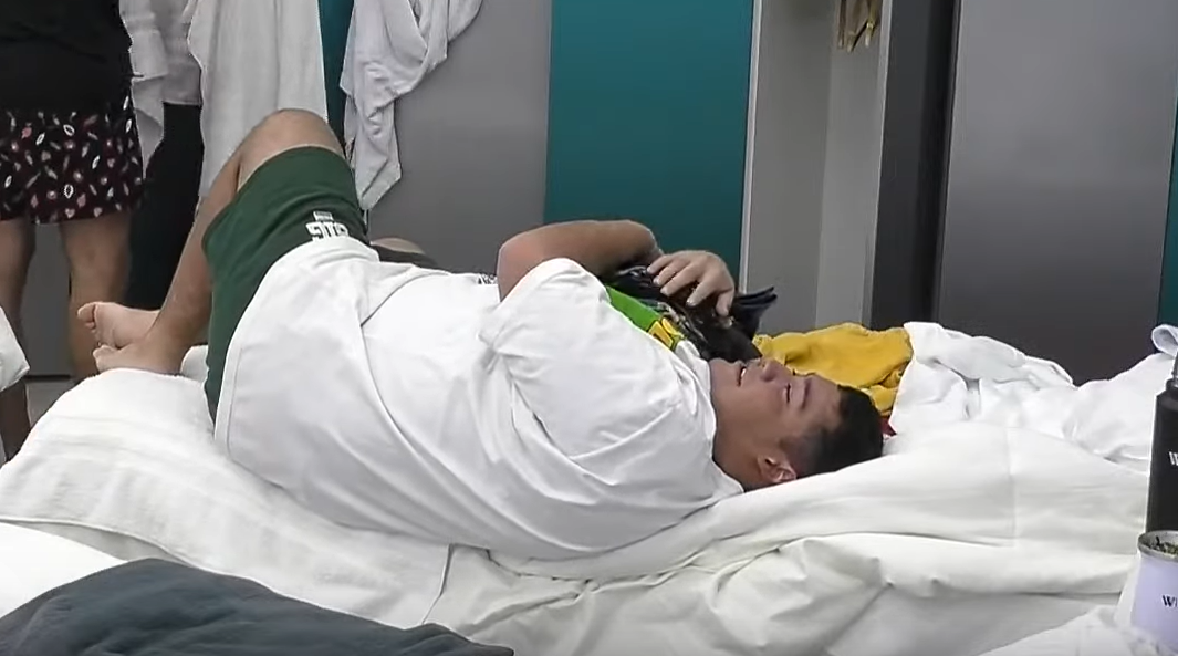 Acusaron a Manzana de robarse los calzones de sus compañeros y sufrió una requisa | Mejores momentos