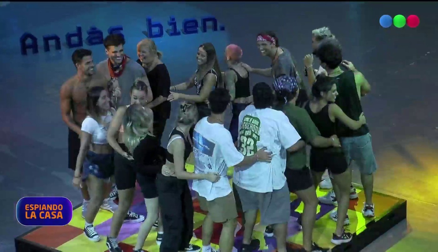 Espiando la casa durante una prueba semanal llena de canciones y bailes de todo tipo | Mejores momentos