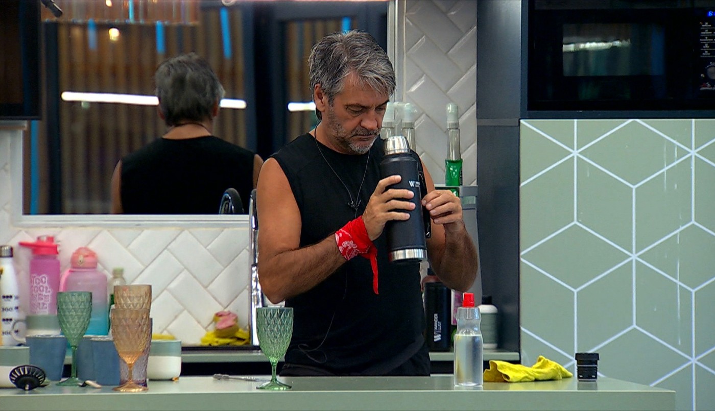 Los jugadores pudieron tomar mate gracias a Darío, "el MacGyver de la casa" | Mejores momentos