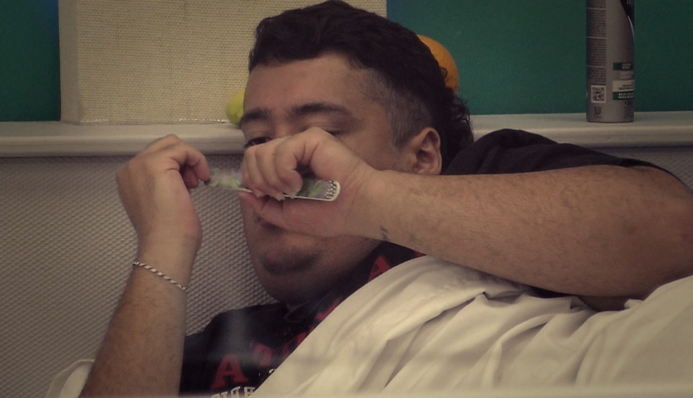 Manzana pasó de comerse las uñas a querer tenerlas esculpidas todo el tiempo | Mejores momentos