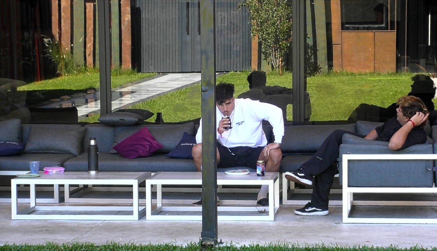 Mauro le ofreció huevos a Emmanuel y después lo enganchó "robando" | Mejores momentos