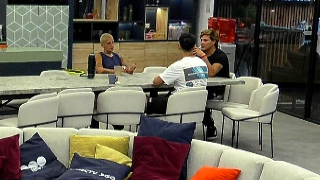 Cónclave sin filtro entre Martín, Furia y Emmanuel | Mejores momentos