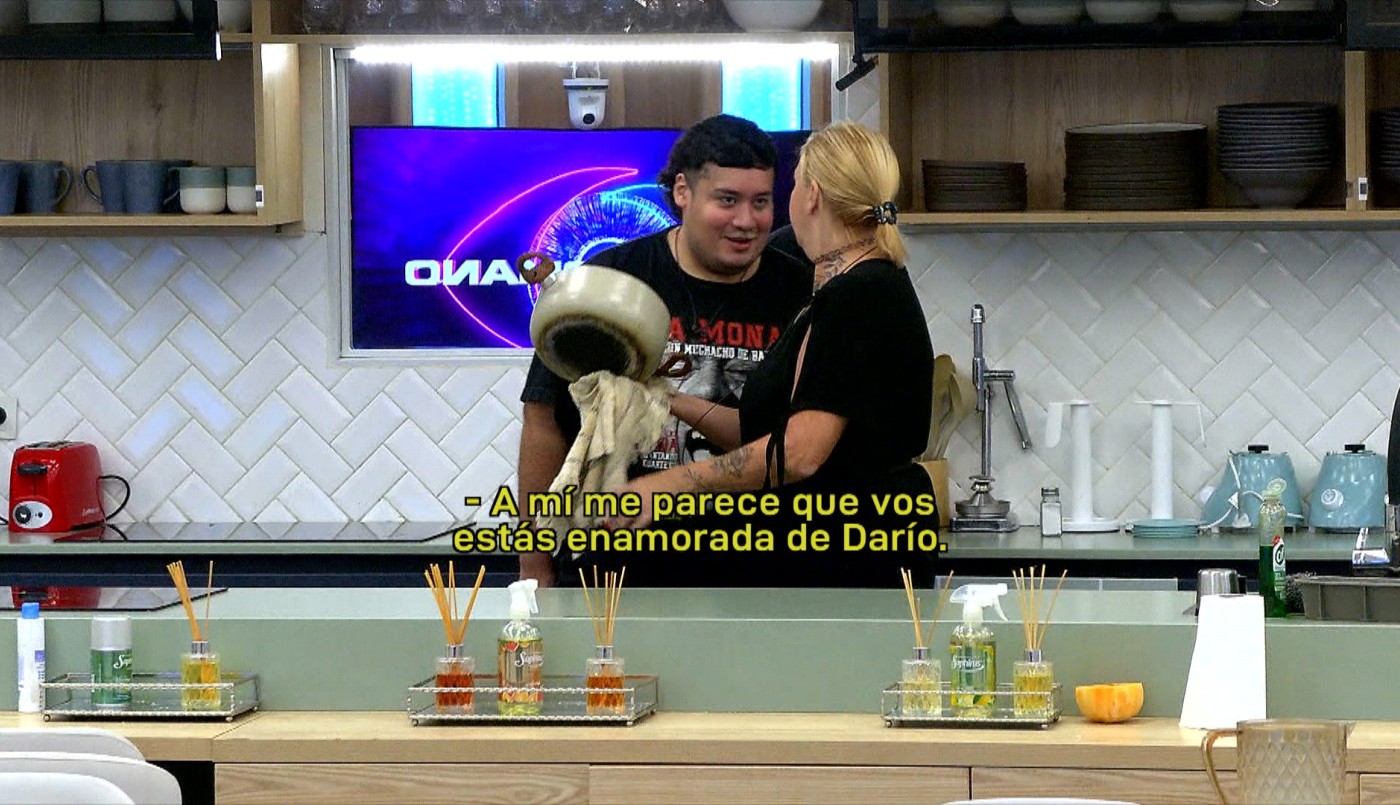 Manzana asegura que Virginia está enamorada de Darío | Mejores momentos