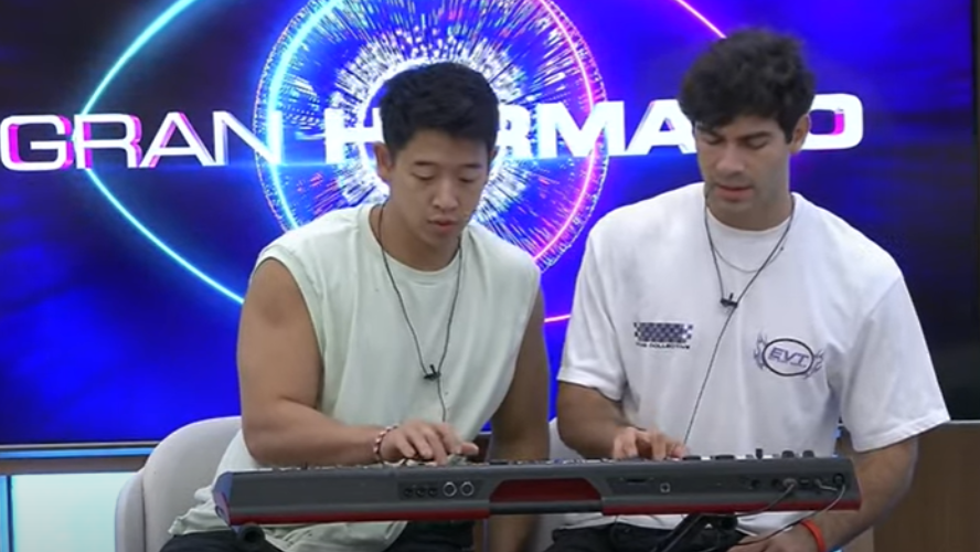 Nicolas y Martin sorprenden a sus compañeros en el piano | Mejores momentos