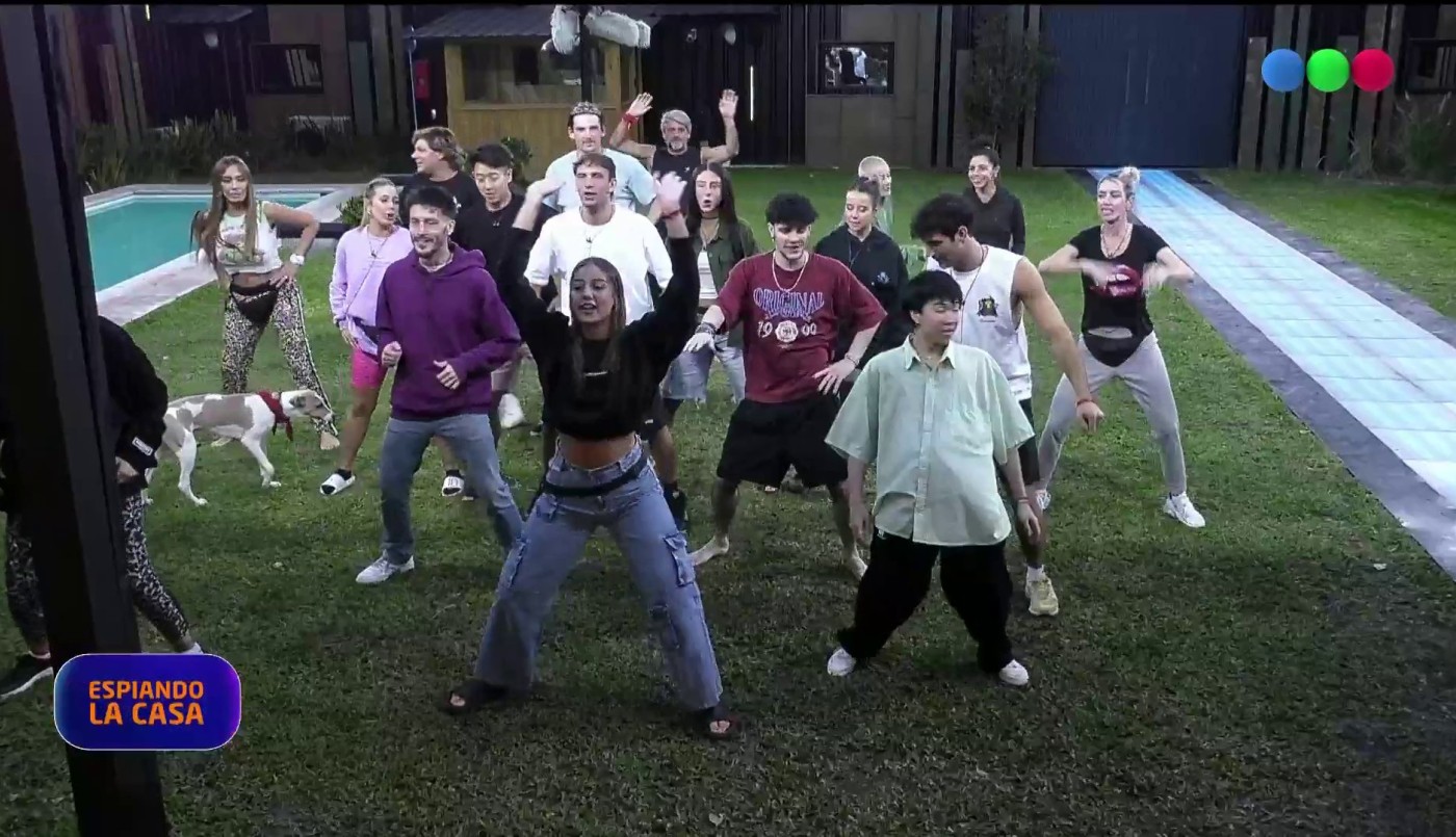 Volvió el meneaito a la casa de Gran Hermano y todos terminaron en la pileta | Mejores momentos