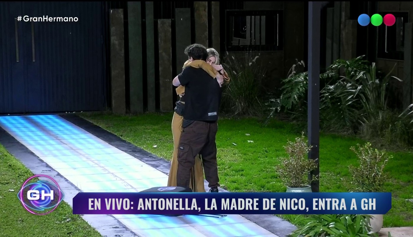 Antonella y Nico: no hay nada como el abrazo de mamá | Mejores momentos