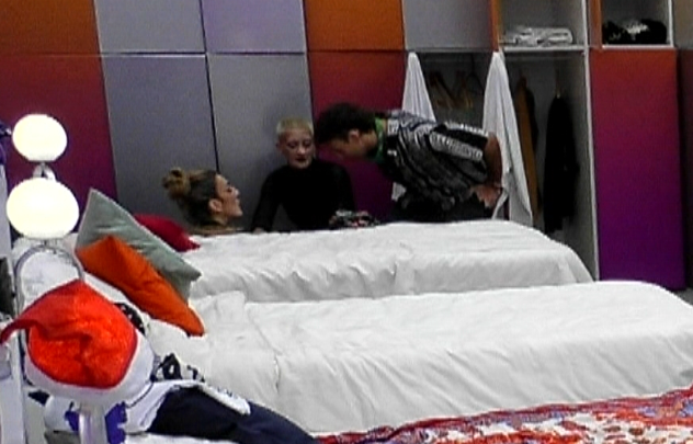 Bautista le quiso sacar información a Coy y se ligaron un reto de Gran Hermano | Mejores momentos