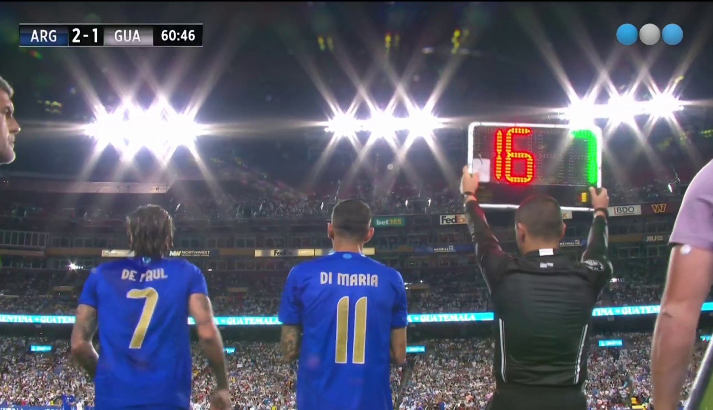 Cambios en Argentina: entran Di María, Paredes y De Paul | Mejores momentos