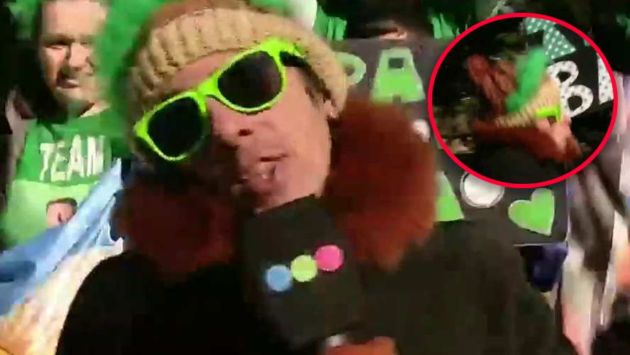 La desopilante caída de Robertito Funes en el cantero de una plaza | Mejores Momentos