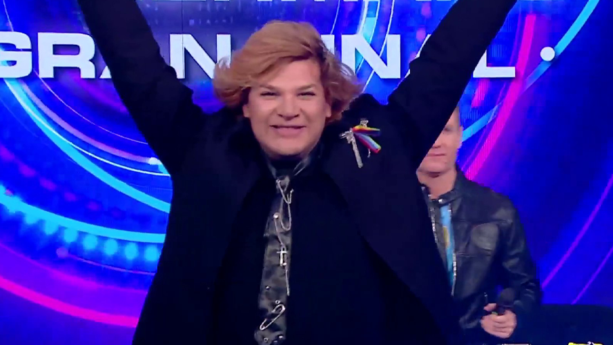 Gran Hermano, la Final: Emmanuel llegó al estudio y se abrazó con su mamá | Mejores momentos