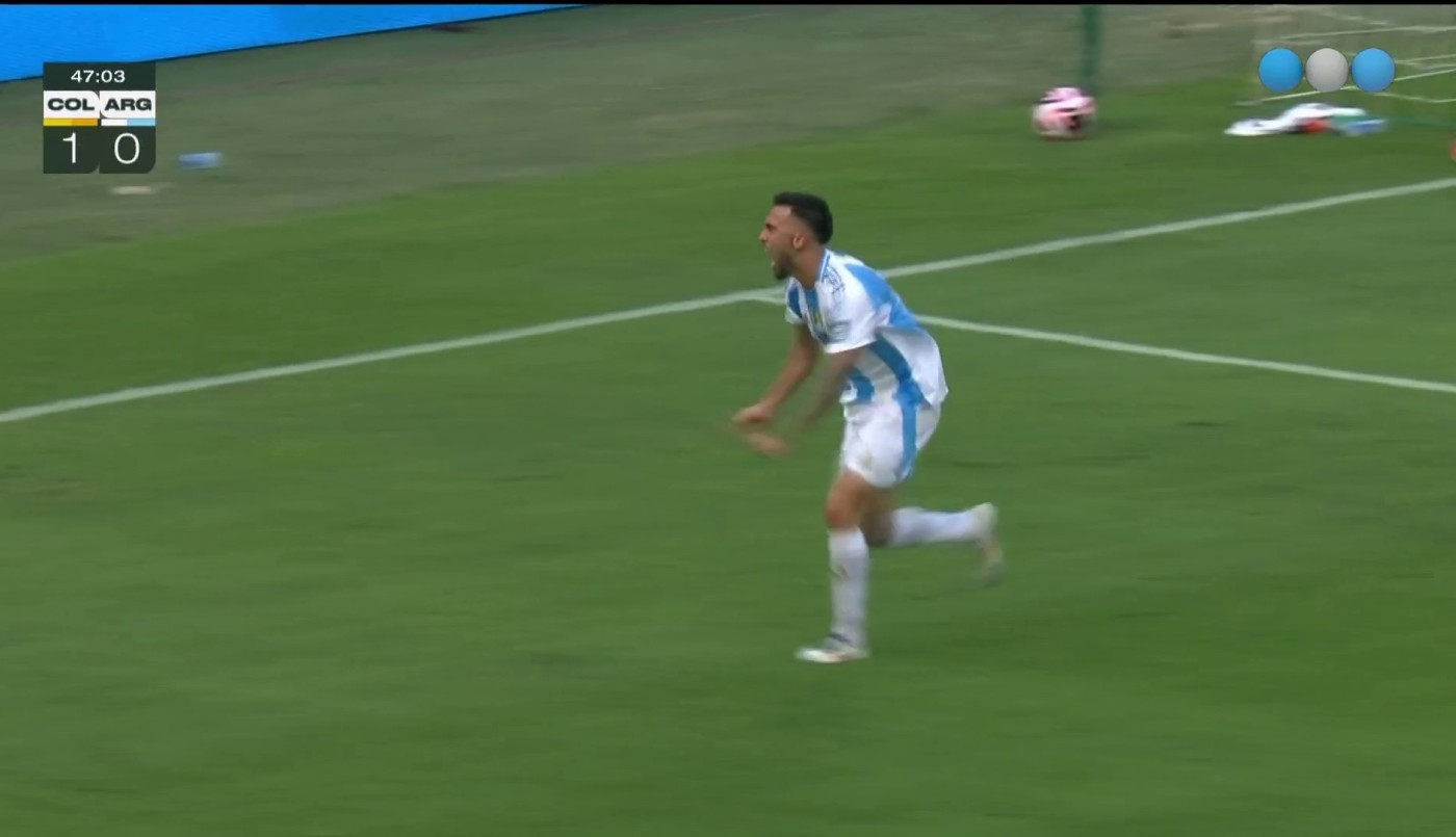 ¡Golazo de caño de Nicolás González para el 1-1! - Colombia vs. Argentina | Mejores momentos