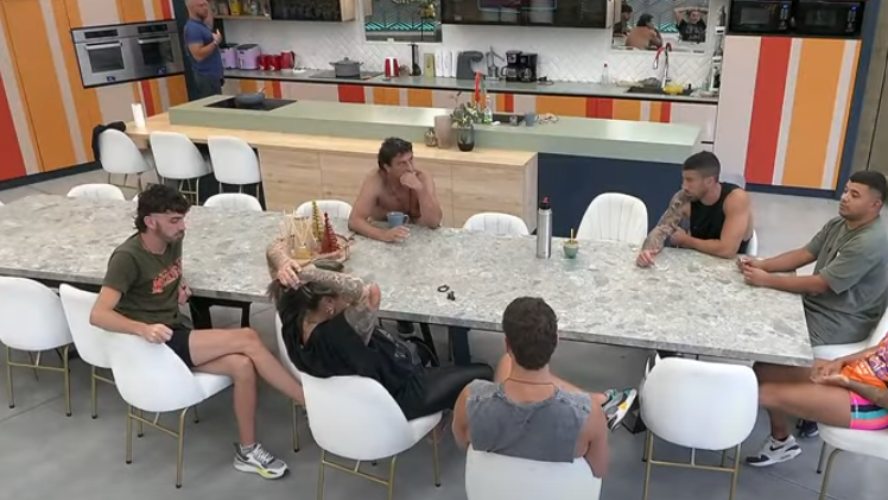 Una nueva compra semanal en la casa y preocupacion | Mejores momentos