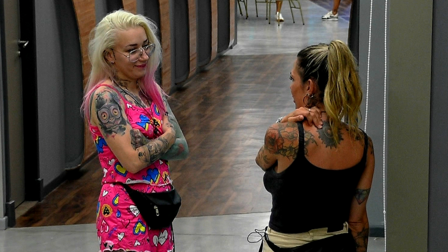 Katia y Sopa: nace un nuevo am... | Mejores momentos