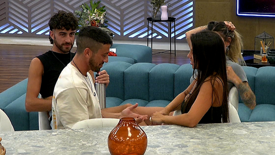 Giuliano se arrodilló y le pidió a Jenifer que sea su novia | Mejores momentos