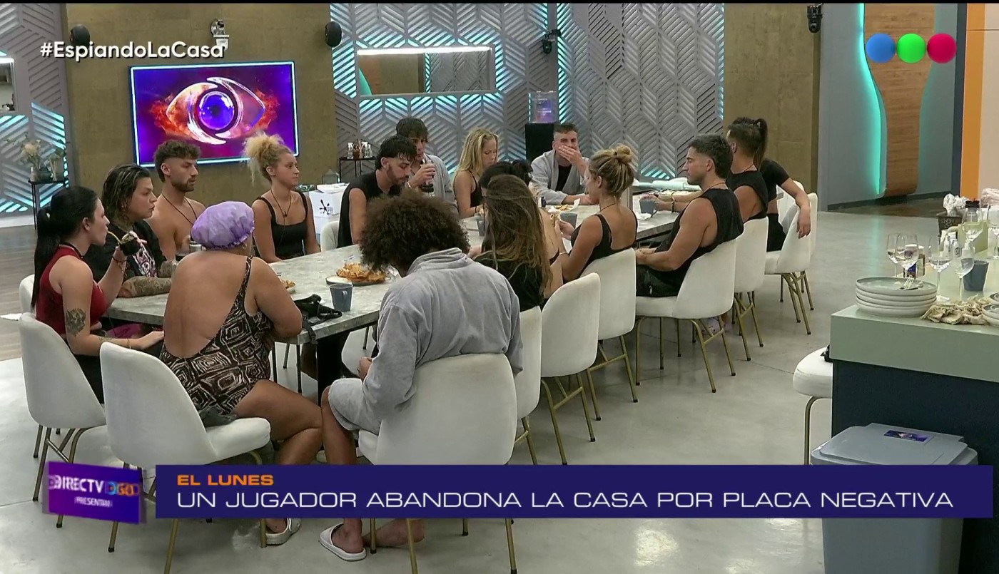 "¿Te pensás que estás en un resort?": los jugadores quieren ver a la Selección | Mejores momentos